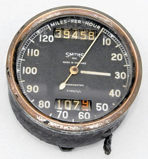 Smiths Chronometric 120 MPH Speedometer Norton Nut's Smiths Chronometric 120 MPH Speedometer