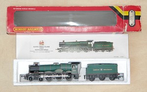 Hornby R761 GWR Kneller Hall Norton Nut's Hornby R761 GWR Kneller Hall