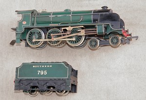 King Arthur 4-6-0 Loco "Sir Dinadan" Norton Nut's King Arthur 4-6-0 Loco "Sir Dinadan"