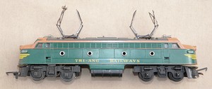 Triang Railways Overhead Electric Loco R257 Norton Nut's Triang Railways Overhead Electric Loco R257